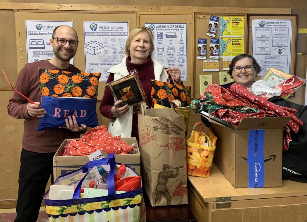 Nimble Thimblers Quilt Guild Donates to Mission of Deeds The Reading Post