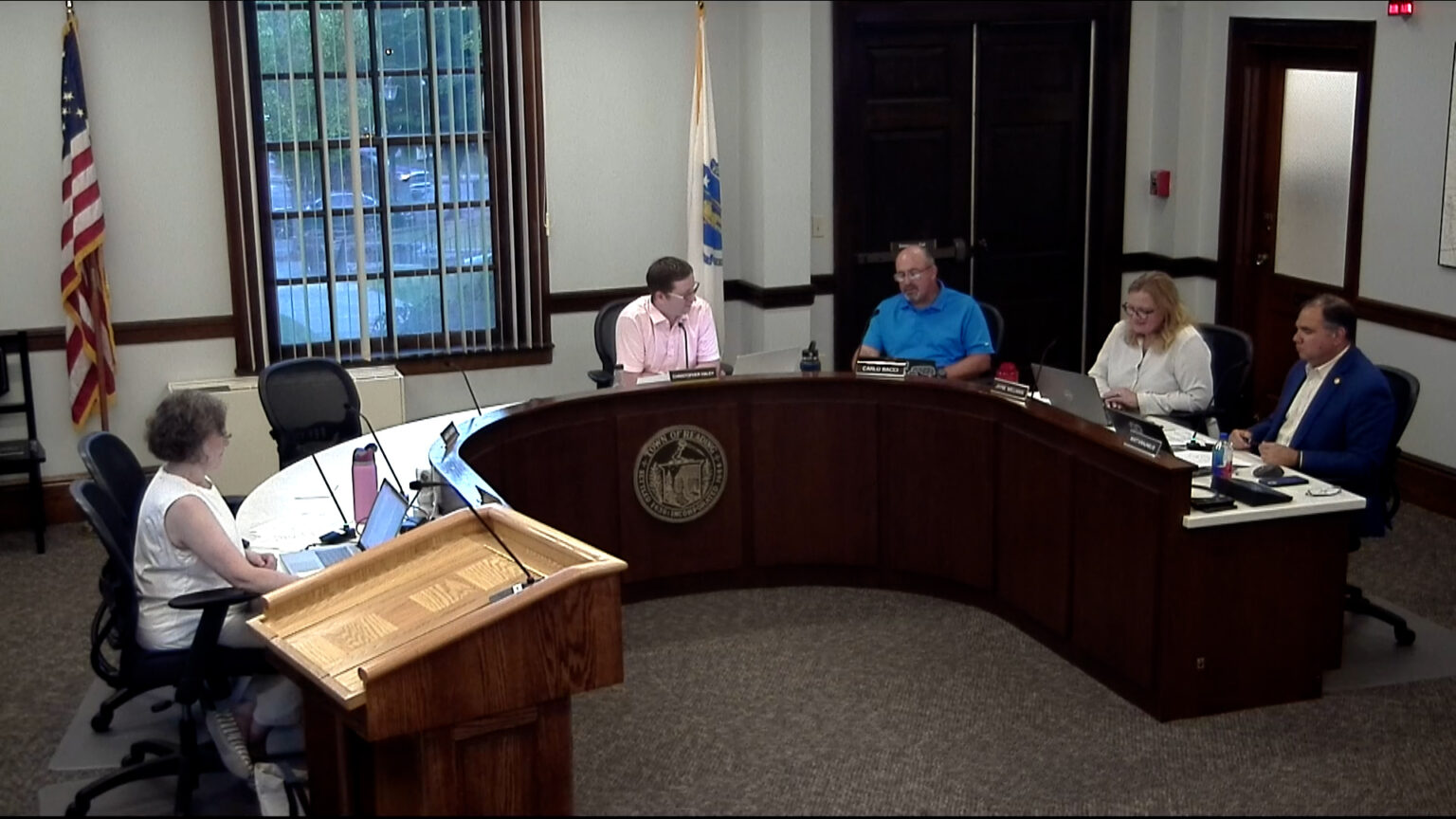 Select Board Appoints Members to Volunteer Committees | The Reading Post